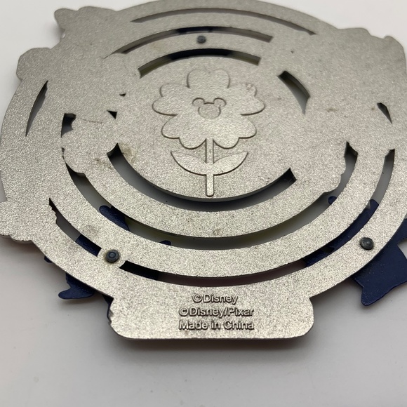 Disney World Toy Story Run 10 Mile Springtime Surprise Spinner Aliens 2023 Medal - Picture 10 of 12